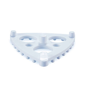 Filip sieve cleaner with studs for wire and synthetic mesh