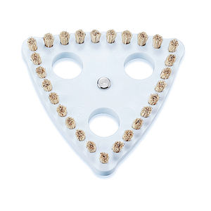 Filip sieve cleaner for synthetic mesh